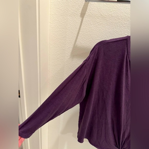 Caslon Women's Purple Tie-Front Top size petite small - Picture 3 of 5